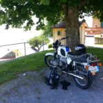Auf dem Parkplatz vor dem 'Lueg is Land'