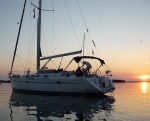 Die Jana II am Abend in der Ankerbucht Pantera